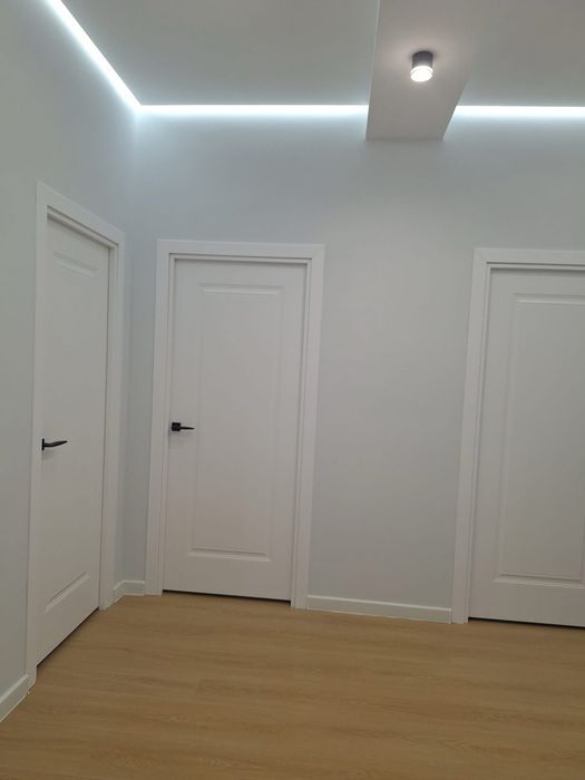 Продажа Чирчик 3+1/2/2 кирпич Навои ор.р 9 школа