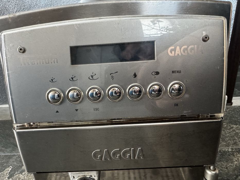 Vând expresor Gaggia