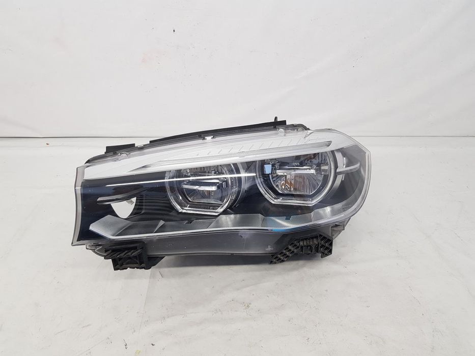 Far stanga full led Adaptiv BMW X5 F15 X6 F16 dupa 2014