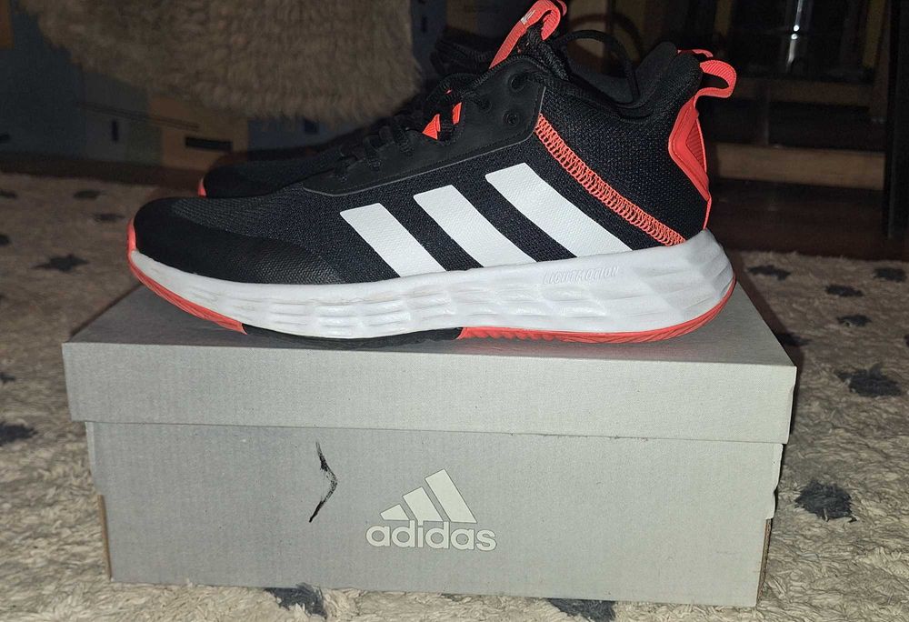 Маратонки Adidas