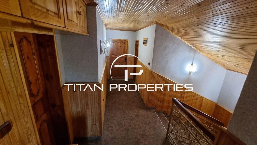 Дава се под наем Къща в Варна, Бриз - 160 кв.м за 1300 € - Снимка #7