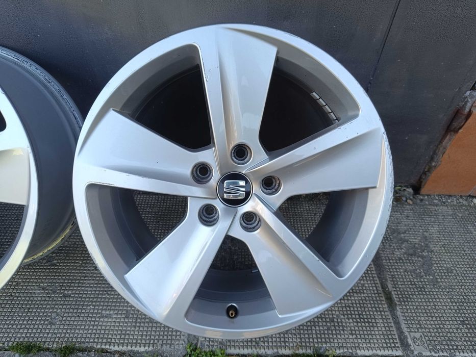 ОРИГИНАЛНИ джанти 17 ' цола 5x112 57,1  Seat / СЕАТ VW AUDI Skoda 7,5J ET51