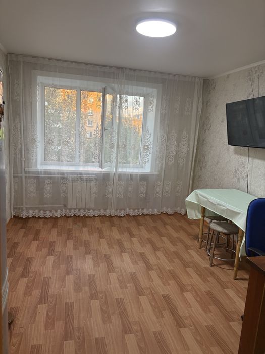 Продам 2-ю квартиру в центре !