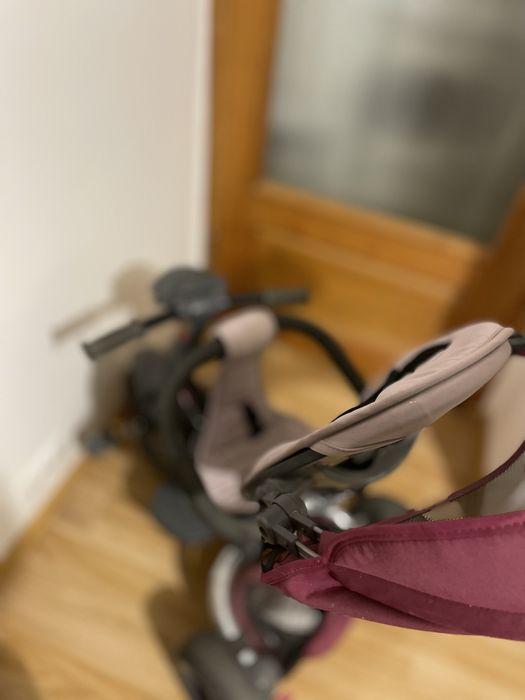 Tricicleta multifunctionala Coccolle mov