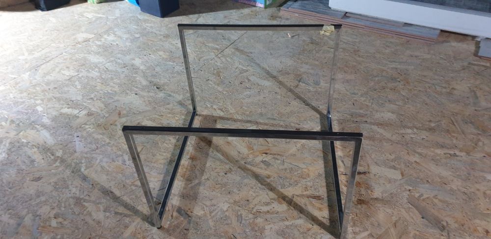 Bo Concept Masuta cafea 55x55 nuc inox Oglinda 60x60 nuc