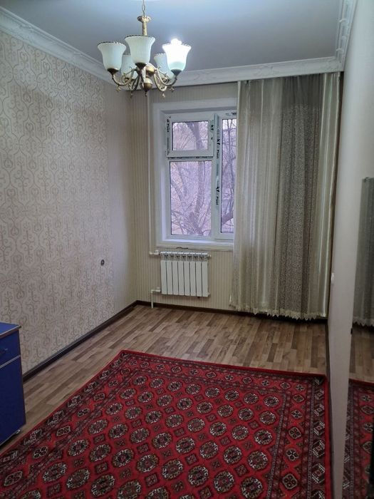 Продаётся 2 комнатная квартира на Феруза