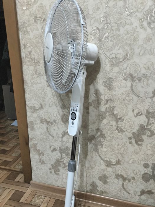 Вентилятор Polaris с дистанционным управлением