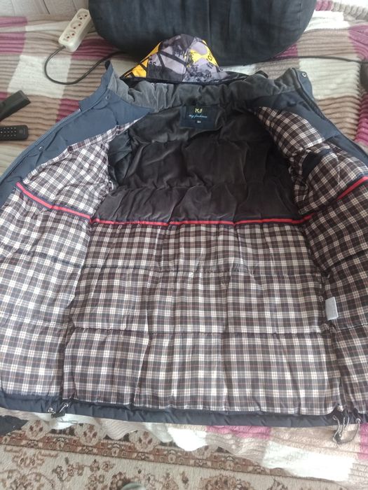 Продам куртку зимнюю