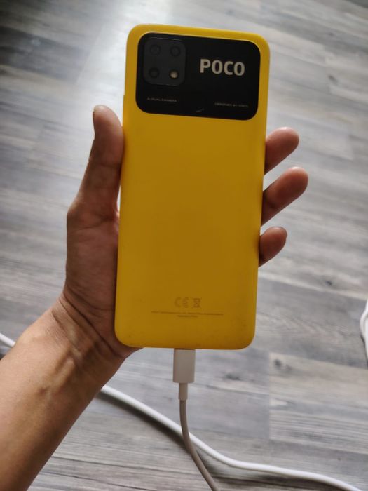 Продаётся телефон