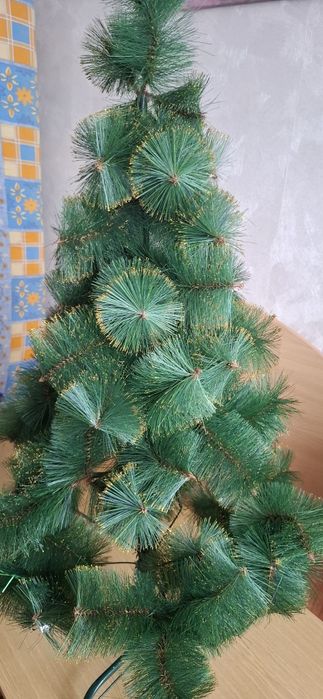 Ёлка искусственная