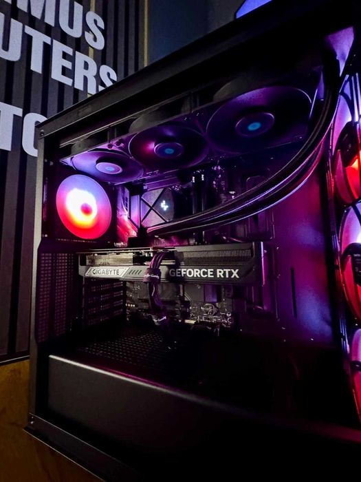 Calculator Gaming Ryzen 7 9800x3d,RTX 5070,32GB DDR5,SSD 2TB,Garantie!