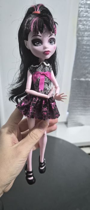 Кукла монстер хай продам