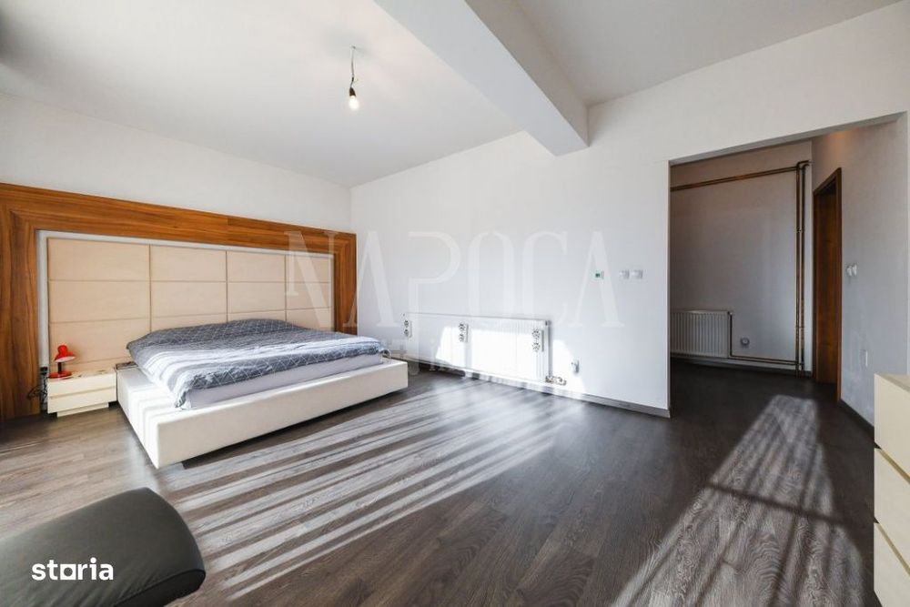 Casa 5 camere de vanzare in Floresti