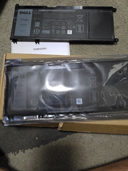 Bateri noi leptop dell cele din imagine pret 100ron