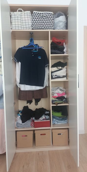 Продам шкаф платяной