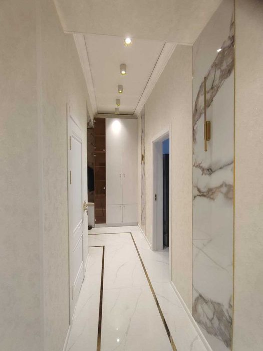 Сдаётся в аренду трёхкомнатная квартира в новостройке ( ул. Сеульская)