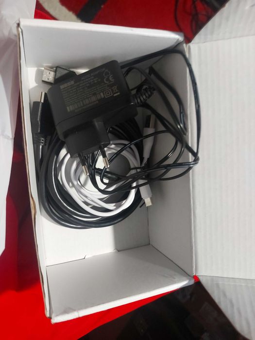 Monitor 7" cu touchscreen pentru PC, laptop, DVR, Rasberry Pi, etc.