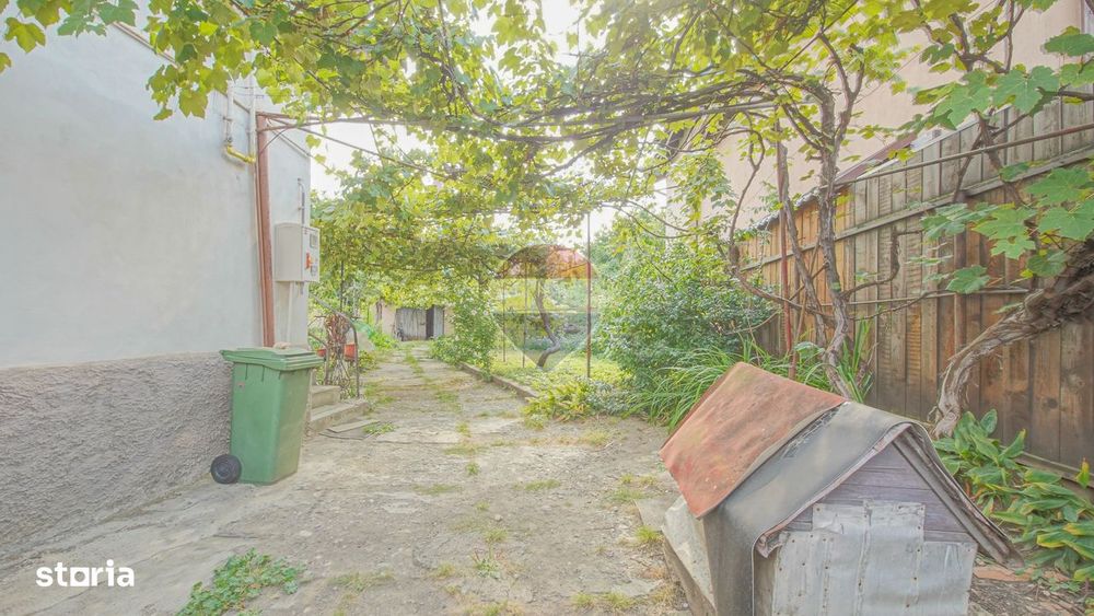 Casă individuală din cărămidă | Teren 553 mp cu ieșire la două străzi