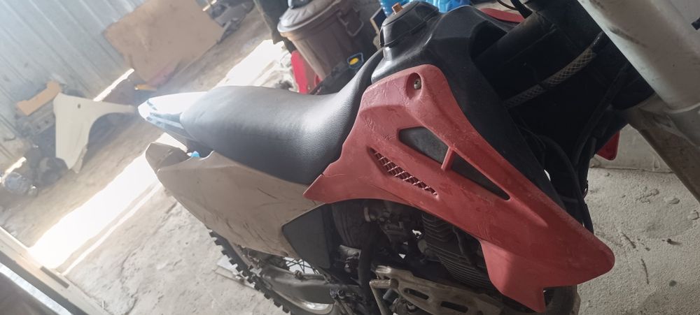 Эндуро 250 куб..