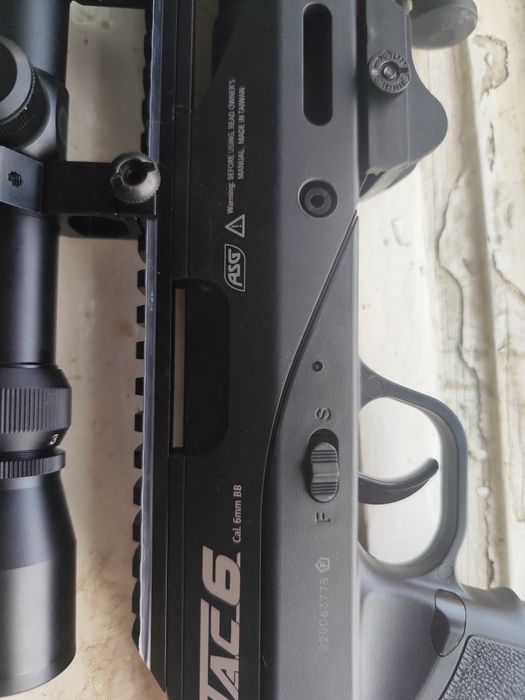Vând pușca Air soft TAC6