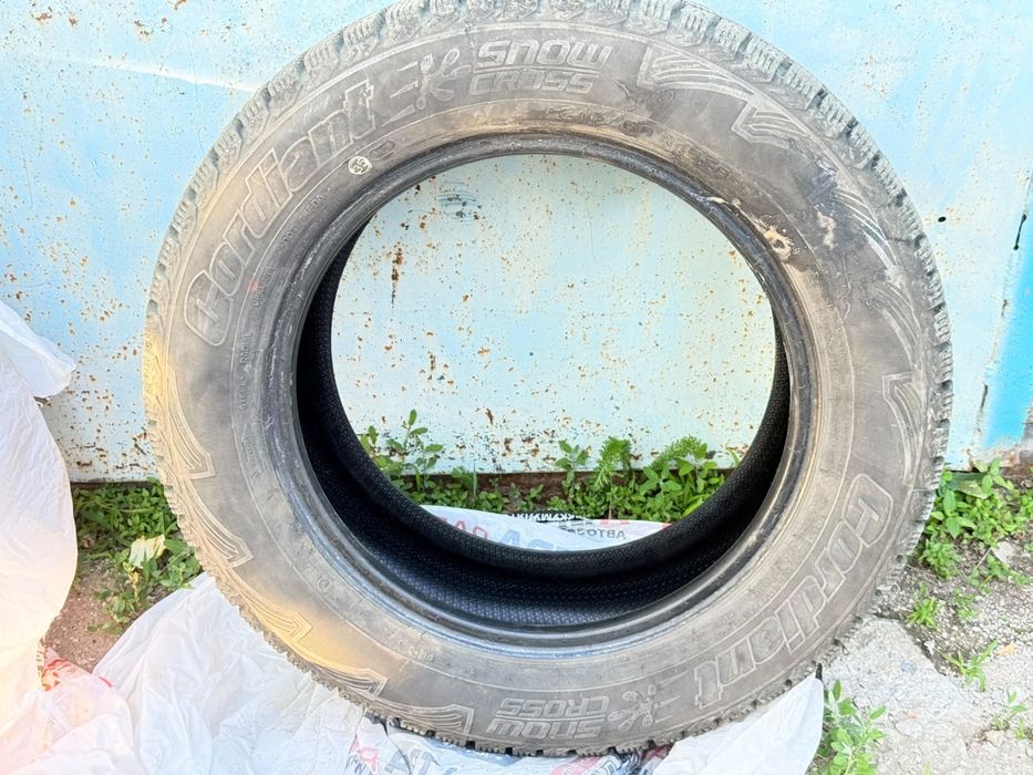 Продам зимнюю резину r16
