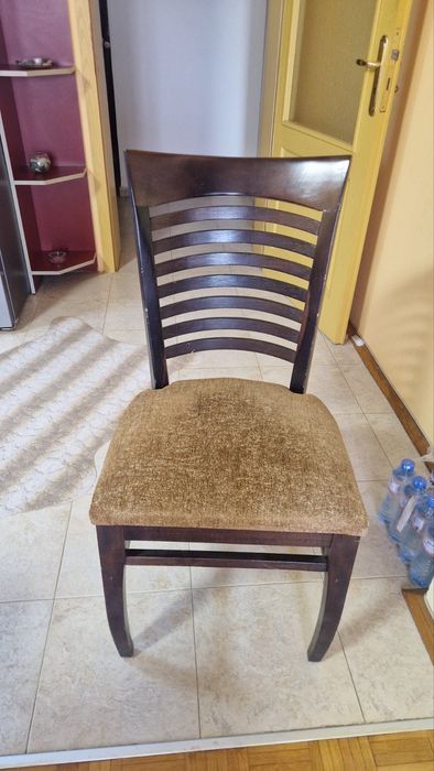 Кухненска маса със столове