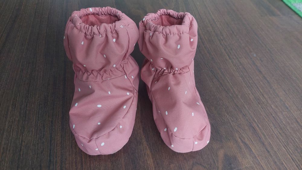 Топли пантофи H&M, 22-24 номер