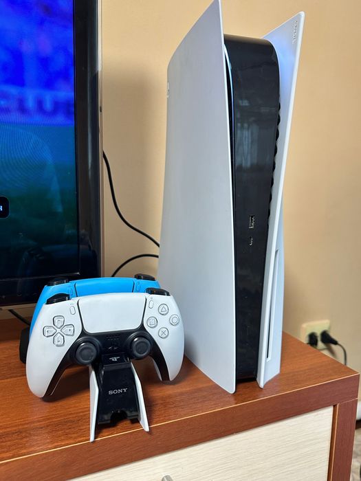 Playstation 5 с полным комплектом