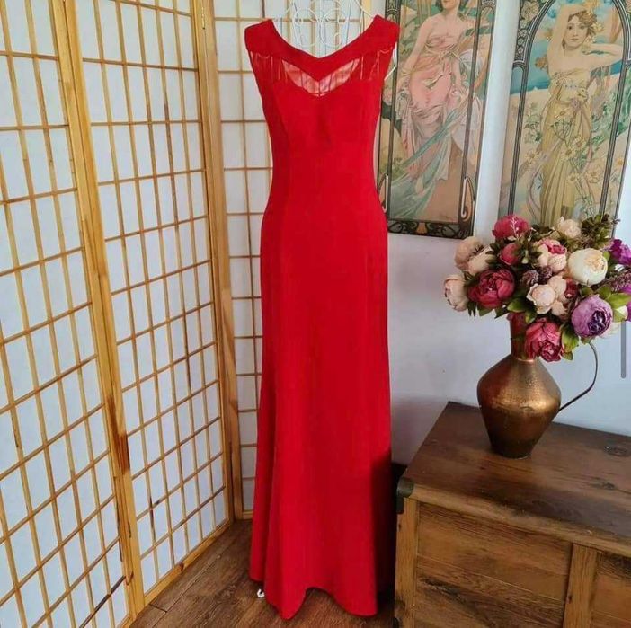 Rochie lunga roșie, marimea S