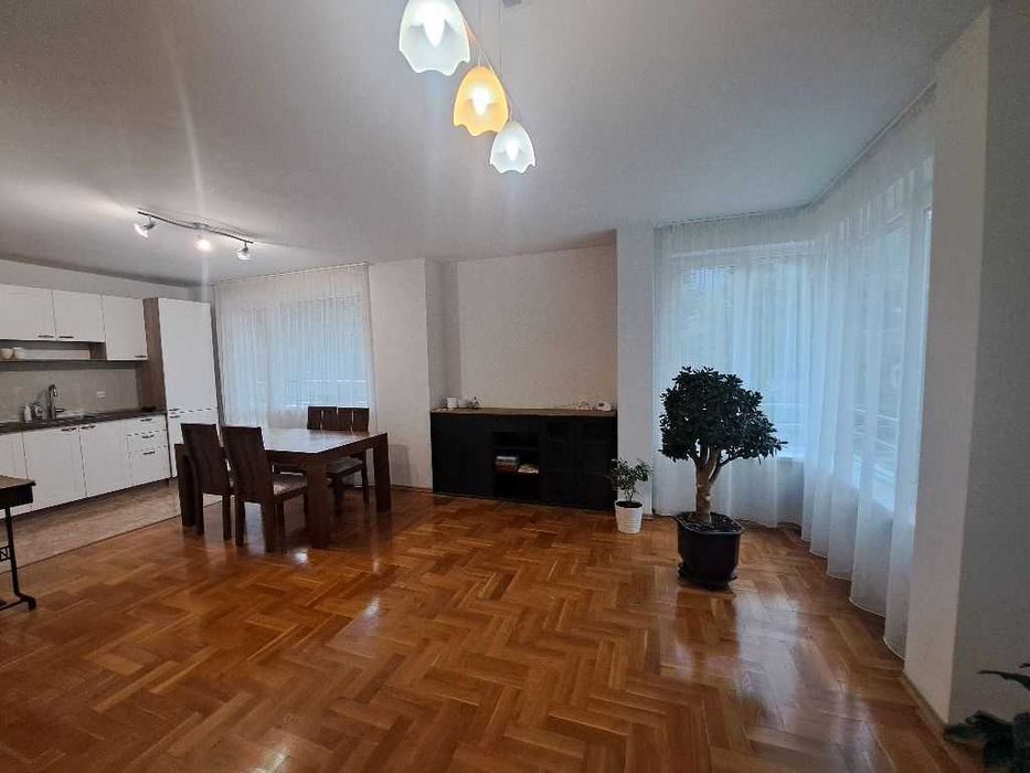 Дава се под наем Двустаен апартамент в София, Княжево - 75 кв.м за 561 € - Снимка #1