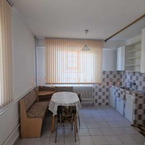 Продава се Тристаен апартамент в Разград, Център - 74 кв.м за 1352 €/кв.м - Снимка #7