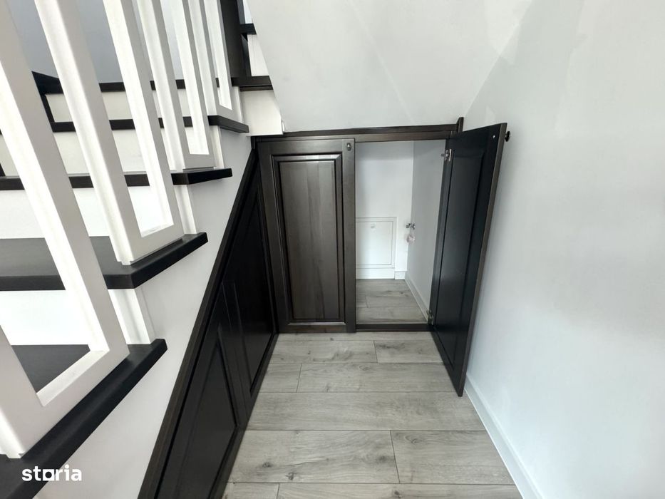 525 mp teren! PLACA si peste etaj! Incalz in pard!Vila 4 camere,Breazu