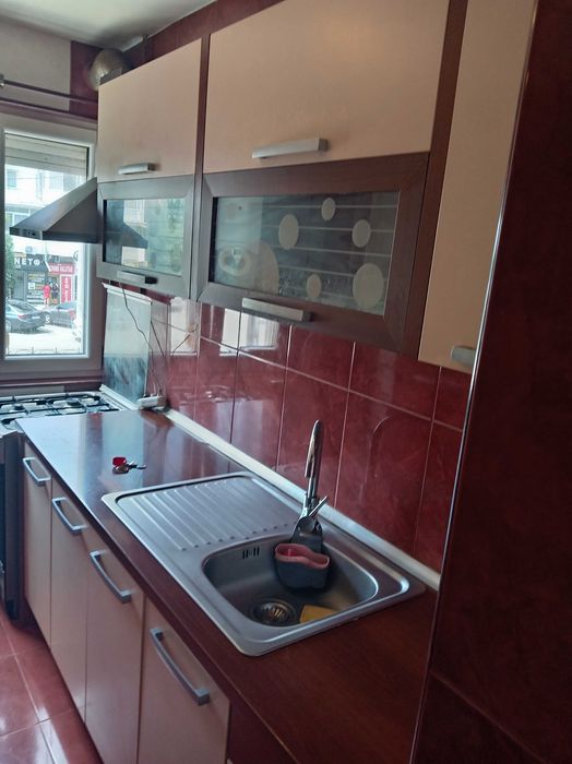 Închiriez apartament craiovita nouă, zona niela