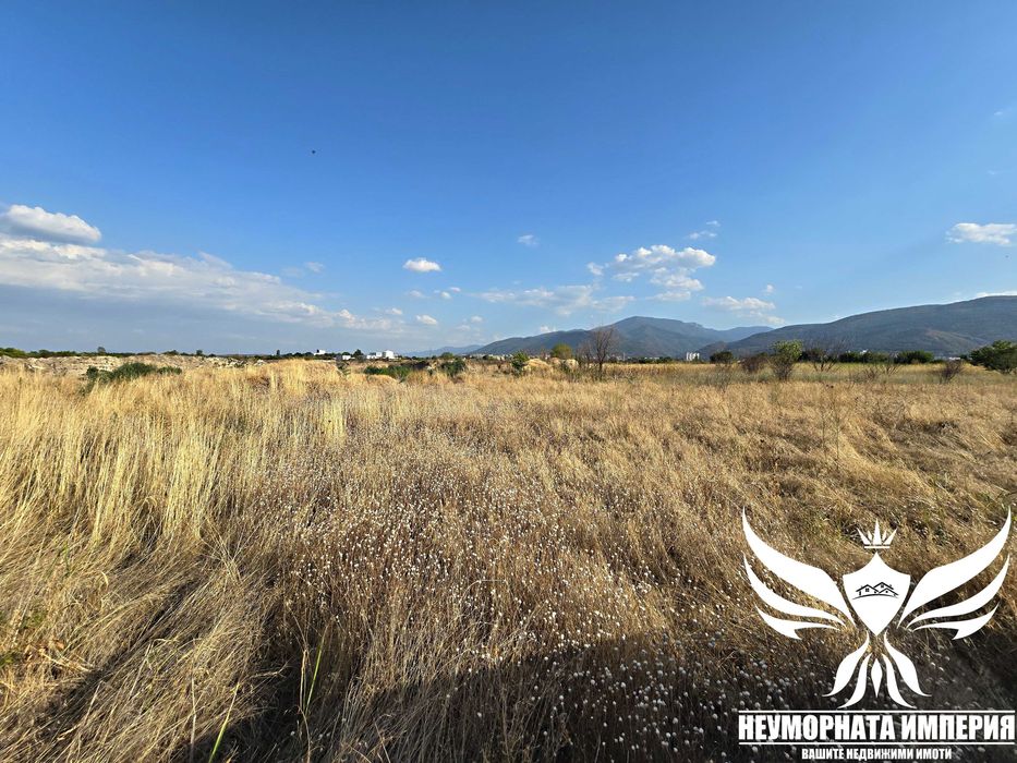 Продавам парцел 7000кв.м. в гр.Асеновград местност Капсида