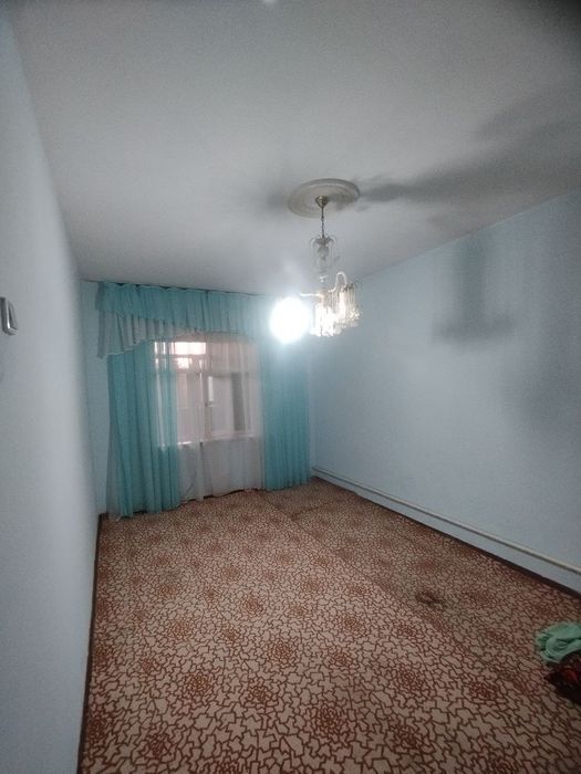 Kvatiyra arenda 3 komnata 2-etaj 22 mikrayon Nargiz astonovki koshesi