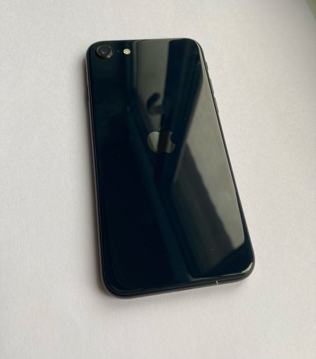 IPhone Se 3 сатылады
