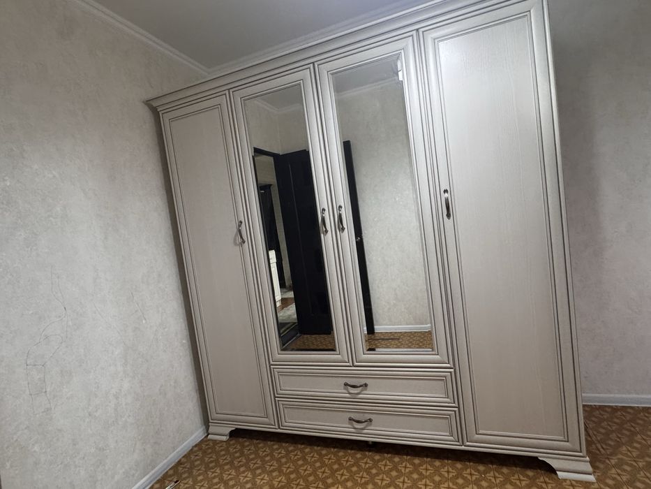 Продам Шифонер Тиффани