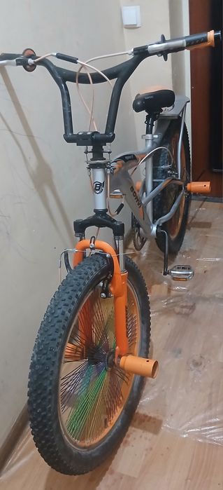 Велосипед сотлади