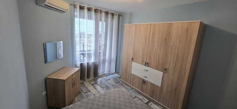 Дава се под наем Двустаен апартамент в София, Левски Г - 54 кв.м за 612 € - Снимка #2