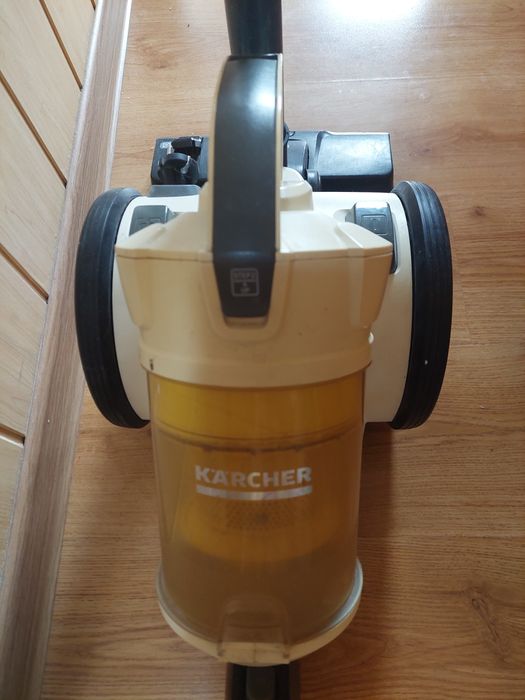 Пылисосы  со стаканчиком