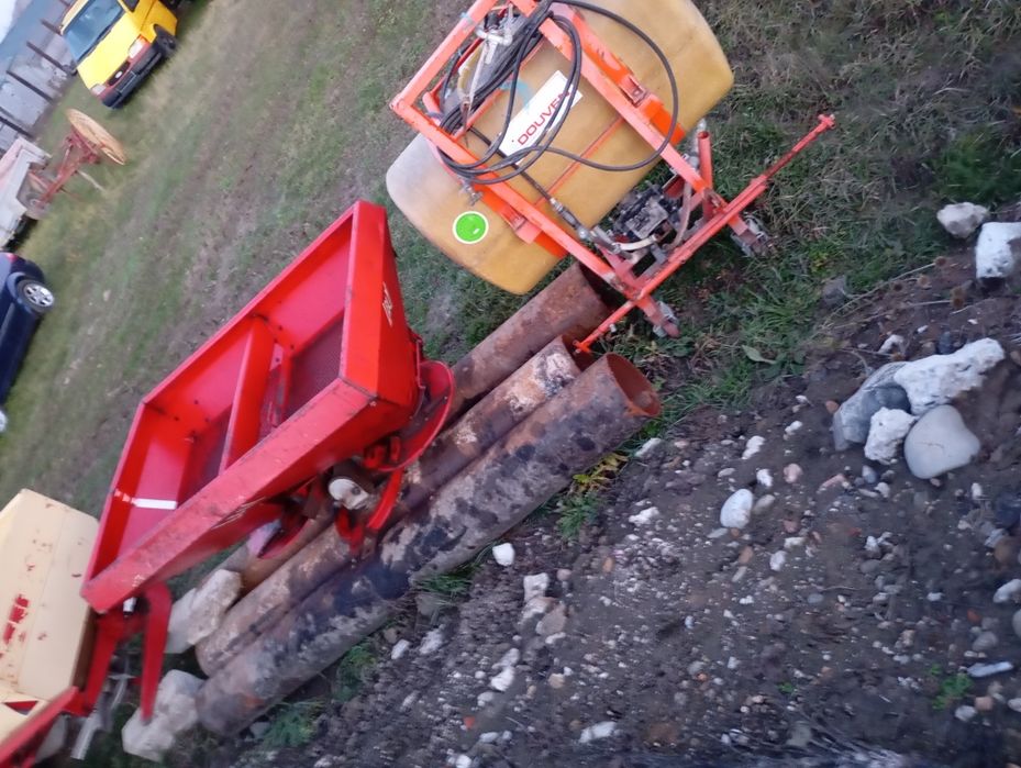 Mig de împrăștiat azot  marca Lely  700 kg