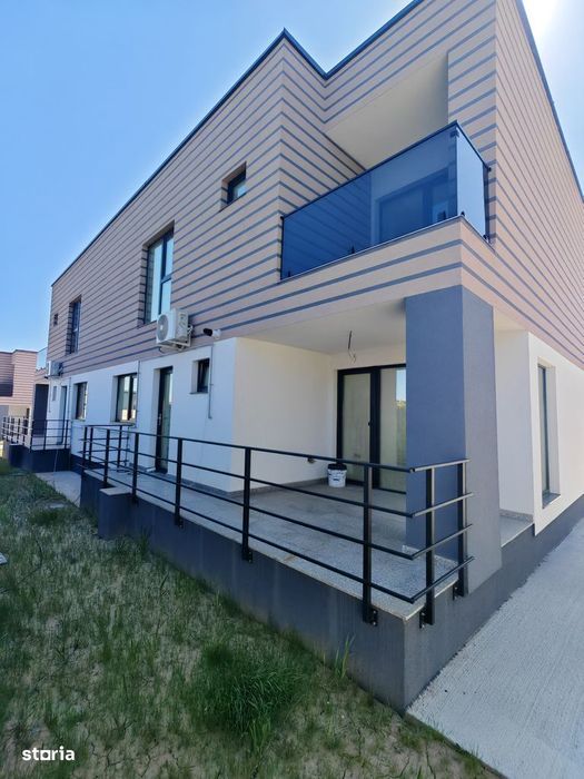 Duplex integral de vânzare - Pitești - Tancodrom  - Teren 580 mp