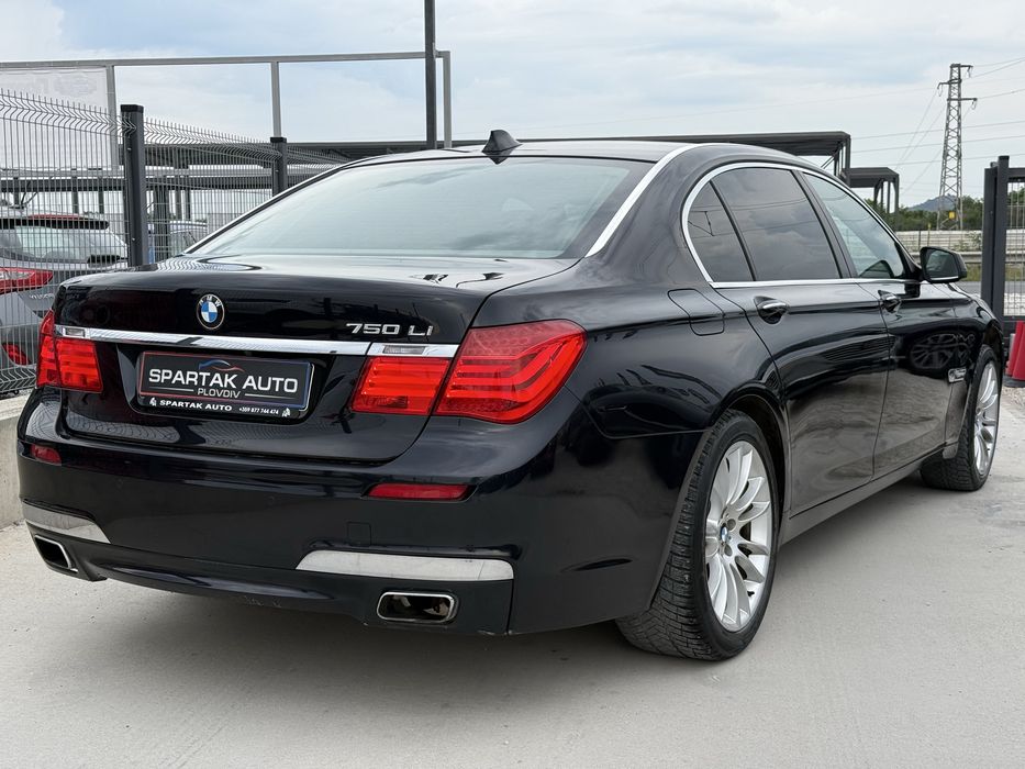 BMW 750 i* 2013г* LONG* 188.000KM* Топ Състояние* FULL MAX