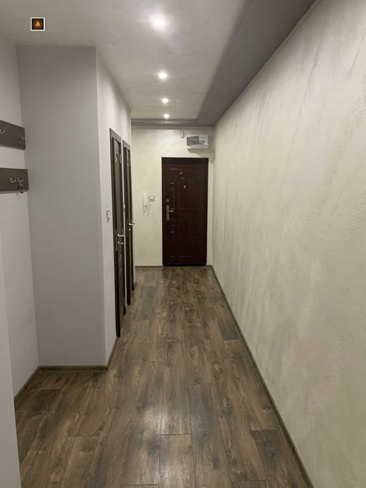 Продава се Тристаен апартамент в Пловдив, Кършияка - 100 кв.м за 980 €/кв.м - Снимка #11