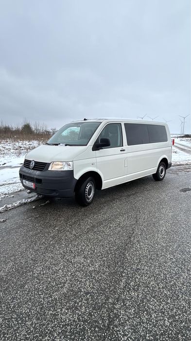Wolksvagen T5 2009 2.5D Lung 8+1