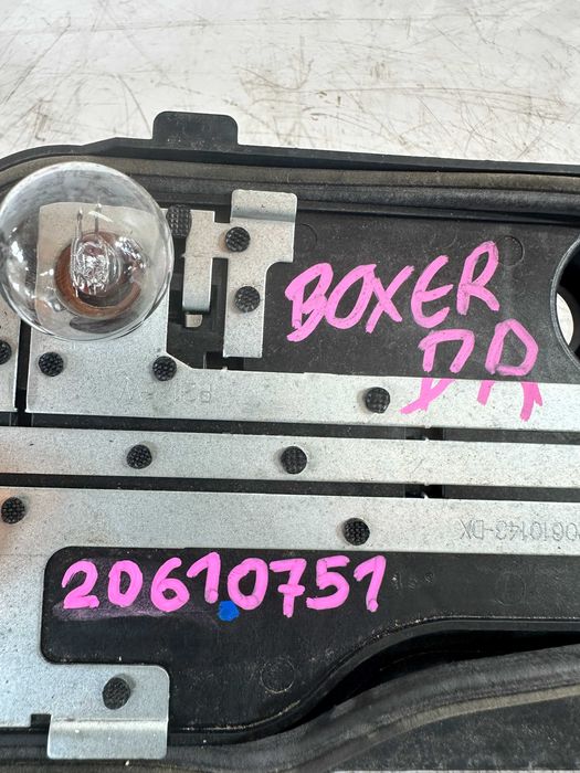 Soclu Stop Dreapta Peugeot Boxer cod piesa 20610751