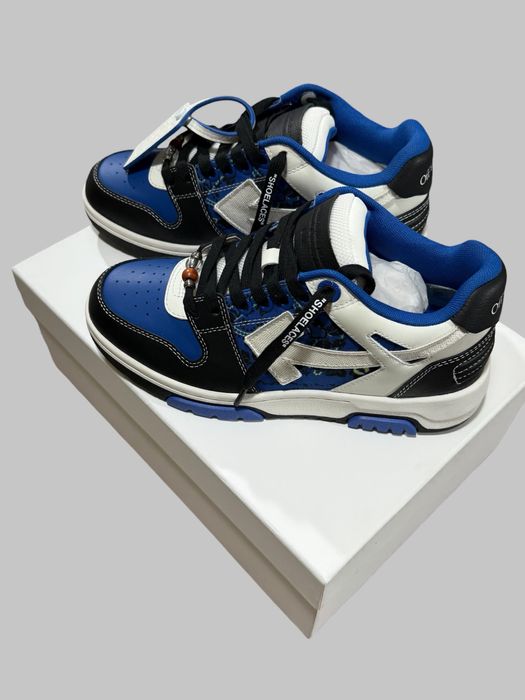 Чисто нови Off-White Sneakers