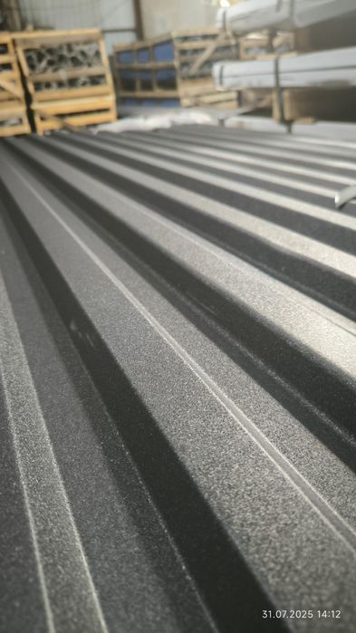 Заводской профнастил