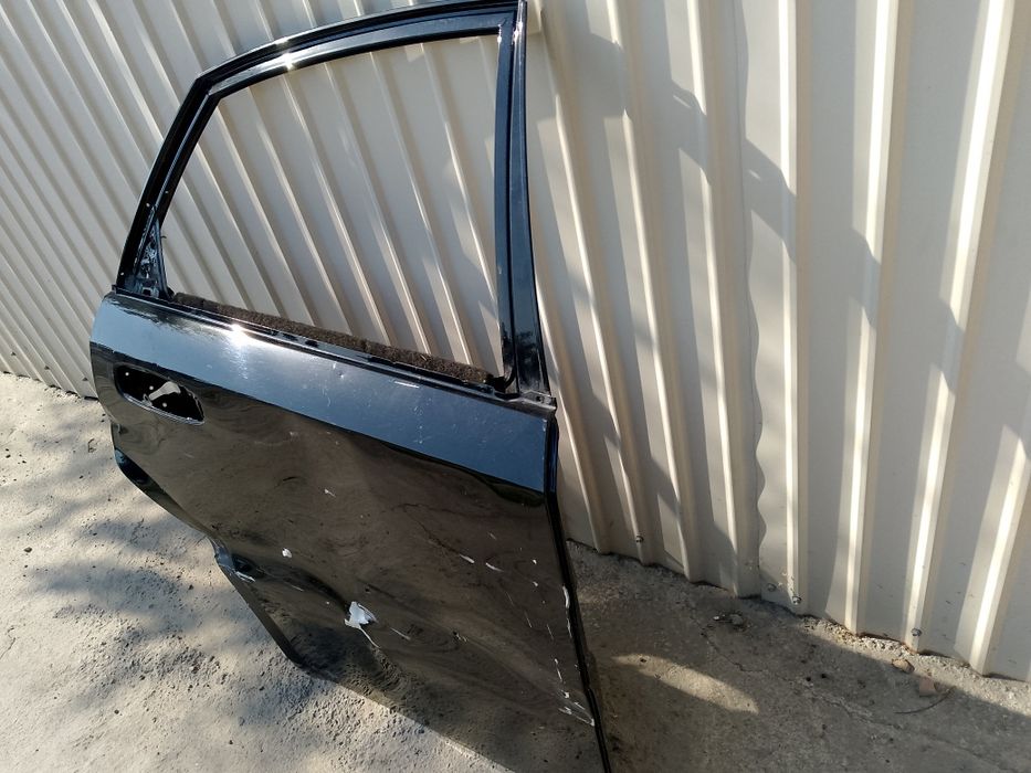 Жентра эшик унг орка