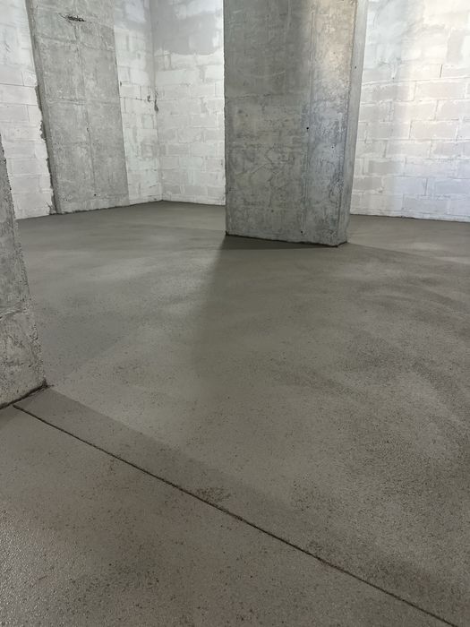 Стяжка пола полусухая